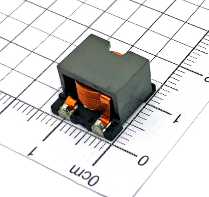 Indutor atual alto do poder do fio liso de SMD para conversores da C.C.