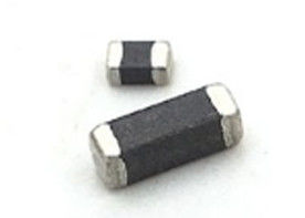 A microplaqueta Multilayer da ferrite de SMD perla o grande componente da voz passiva do IEM da corrente