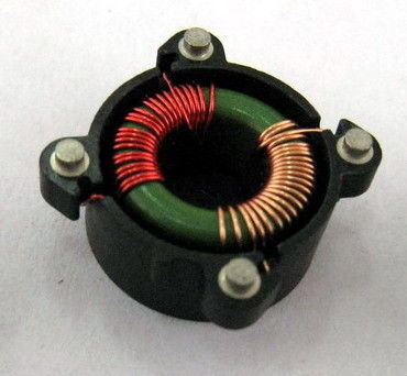 Linha indutor comum horizontal do modo do filtro/bobina de SMD de bloqueador comum do modo com caso
